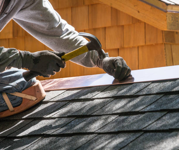 Quick and Trustworthy Emergency Roof Repair Services in Sumner, IA